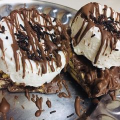 A picture of Choco Vanilla Pudding.