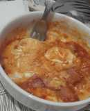 Polenta cremosa con salsa de salchicha criolla