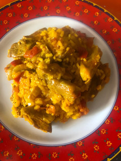 Una foto de Paella de setas y secreto