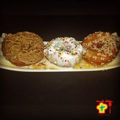 A picture of Glazed doughnut.