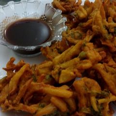 A picture of Piyaz Allu Ke Pakoray.