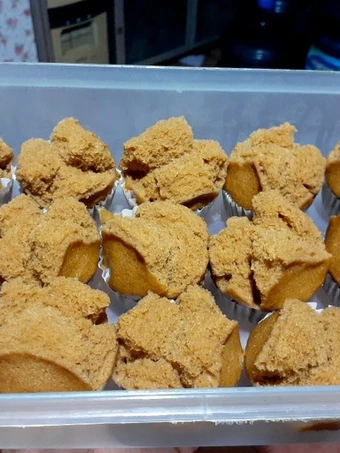 Langkah Mudah untuk Menyiapkan Resep Bolu kukus gula merah anti gagal yang  Bikin Ketagihan Anti Ribet, Lezat Sekali