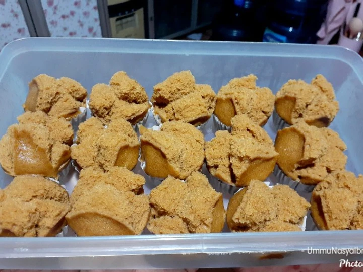 Langkah Mudah untuk Menyiapkan Resep Bolu kukus gula merah anti gagal yang  Bikin Ketagihan Anti Ribet, Lezat Sekali