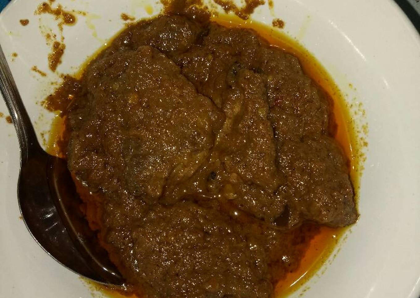 Rendang daging sapi