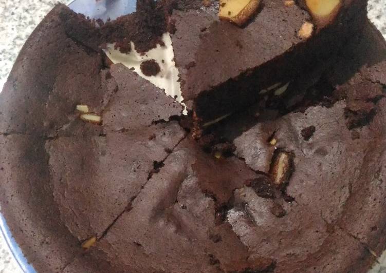 Cara Mudah Menyiapkan Flourless Gateau Chocolate #keto #me time is baking time yang Harus Dicoba