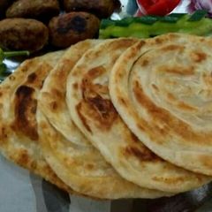 A picture of Lacha Paratha (ramadan special).