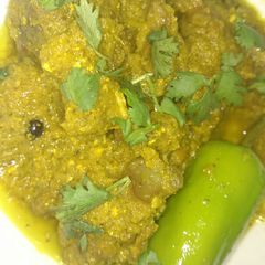 A picture of Hara masale ki Mutton karahi 👍.