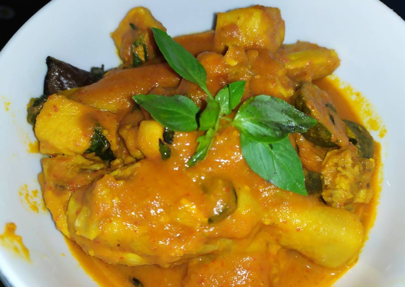 Ayam rica-rica kemangi