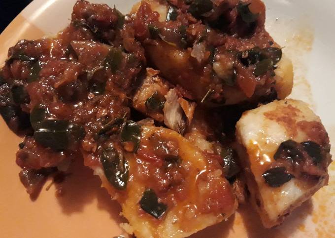 Easiest Way to Make Award-winning Boiled yam with scent leaf sauce