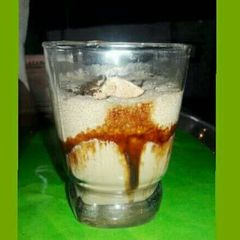 A picture of Oreo Shake.