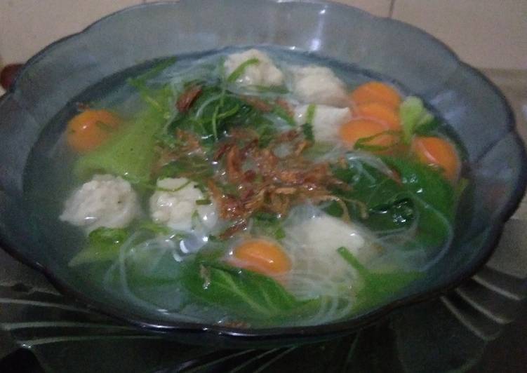 Sup bakso sayur sehat