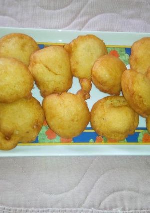 A picture of Akara.
