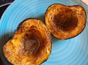 A picture of acorn squash brown sugar