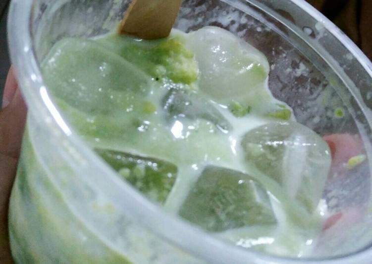 Bagaimana Menyiapkan Es krim alpukat, Enak