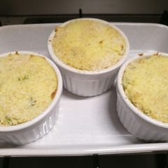 A picture of Smoked salmon bake.
