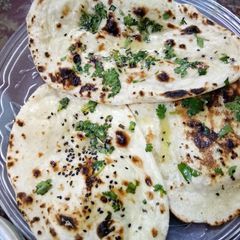 A picture of Cheese Tawa Naan.