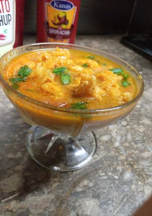 A picture of Spicy mini prawns gravy.