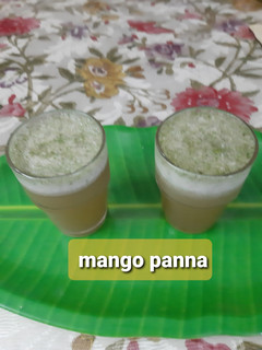 आम पन्ना (aam panna recipe in Hindi) रेसिपी मुख्य फोटो