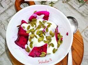 Foto resep Plain Yogurt buah Naga