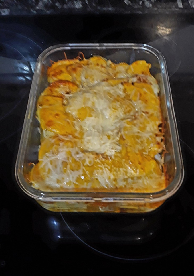 Una foto de Mil hojas de patata con bacalao