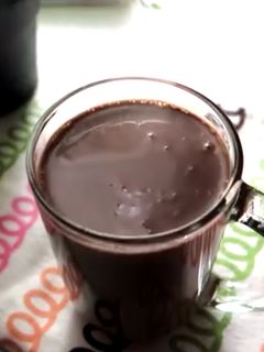 صورة لوصفة هوت شوكليت بالطريقه الإيطاليه لذيييذ