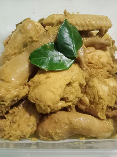 Foto resep Ayam Ungkep Bumbu Kuning (Stok Frozen)