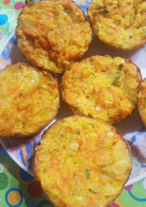 Una foto de Muffins de zanahoria y zapallitos muy saludables..!