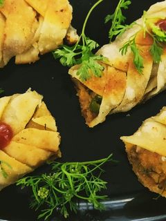 व्हेज पोटॅटो फिश (veg potato fish recipe in marathi) रेसिपी चे मुख्य फोटो 