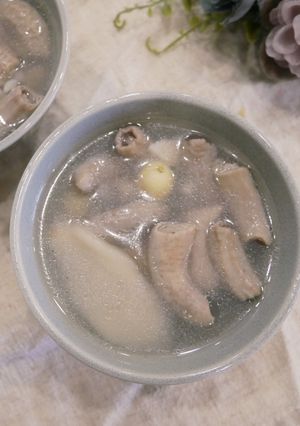 壓力鍋「四神湯」四季皆可喝！！ 的食譜成品照片