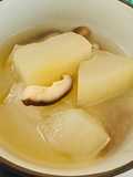 Easy Winter Melon and Shiitake Mushroom Soup
