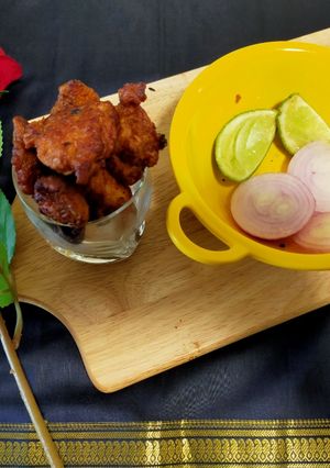 চিকেন ভাজি (chicken bhaaji recipe in Bengali) রেসিপির প্রধান ছবি