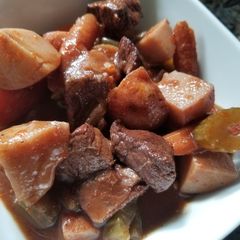 A picture of Beef Sauvignon.