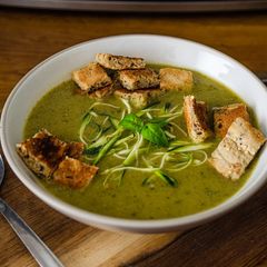 A picture of Creamy Courgette Soup with Basil.
