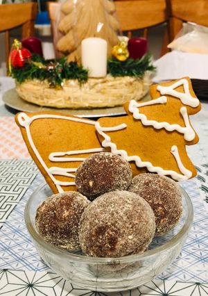 Mézeskalácsos golyók 🎄🍪🎄 recept fotója