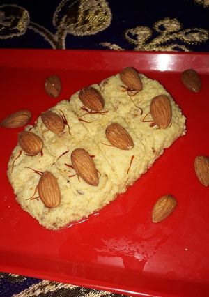 মিষ্টি: ক্ষীর ও আমন্ডের কালাকাদ (mishti kheer o almonder kalakand recipe in Bengali) রেসিপির প্রধান ছবি