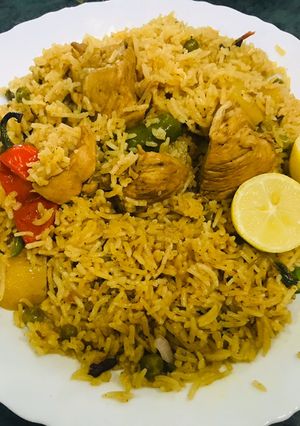 A picture of Chicken mix biryani.