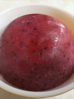 Una foto de Adoquín de fresas y arándanos