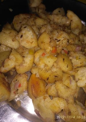 A picture of Masala idli.