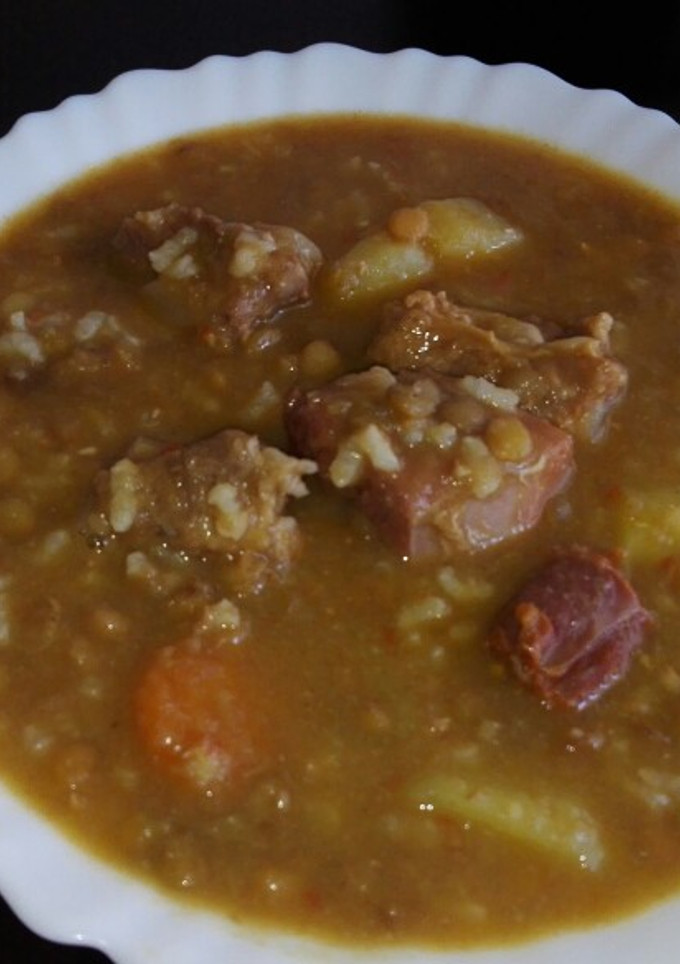 Una foto de Lentejas con arroz