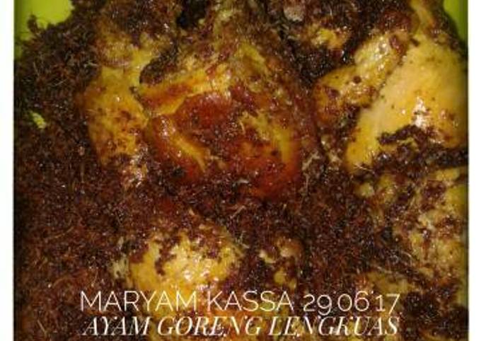 Ayam goreng lengkuas