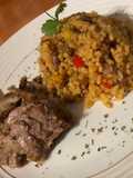 Arroz mamposteao y pernil asados