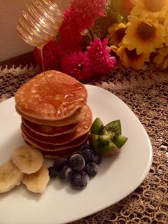 صورة لوصفة بان كيك بالموز والعسل 🥞🍯🍌
