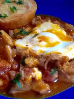 Una foto de Callos con huevo