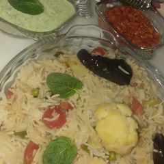 A picture of Vegetable pulao.