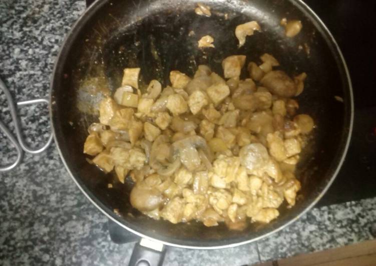 Pollo con papas y champiñones(versión niños)