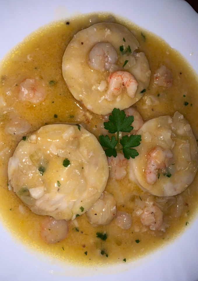 Una foto de Merluza en salsa de gambas