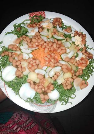 A picture of Lettuce salad.