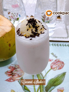 Gambar 👩‍🍳Coconut Shake🥥