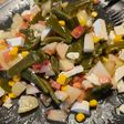 Ensalada de judías verdes, queso fresco, maíz y paraguayo