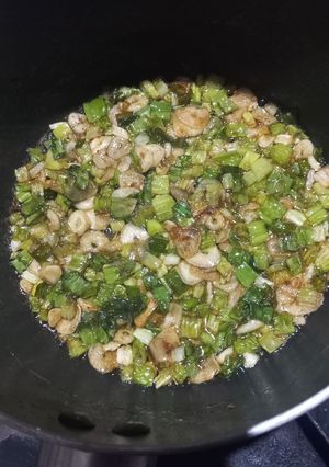 Foto resep Minyak bawang putih & daun bawang